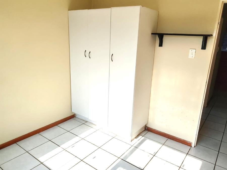 2 Bedroom Property for Sale in Scheepershoogte Eastern Cape